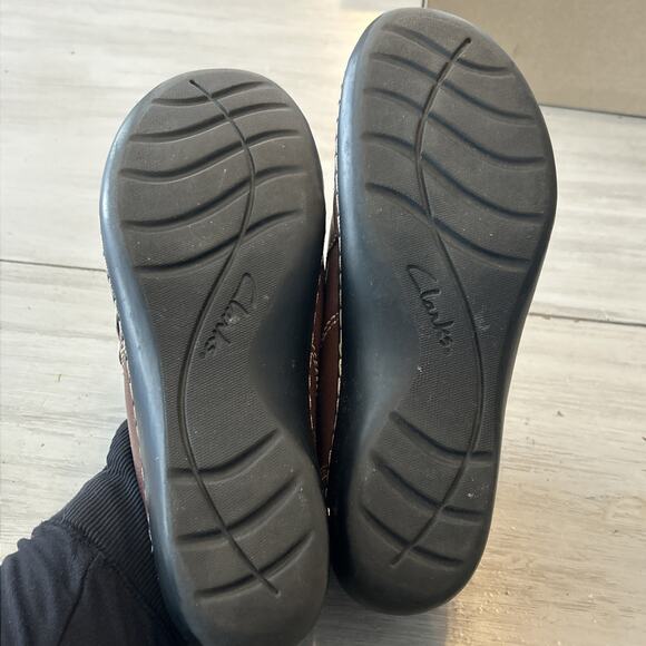 CLARKS Bendables Ashland Alpine Brown Leather Loafer Women's Size 9.5 Shoe - Picture 8 of 8